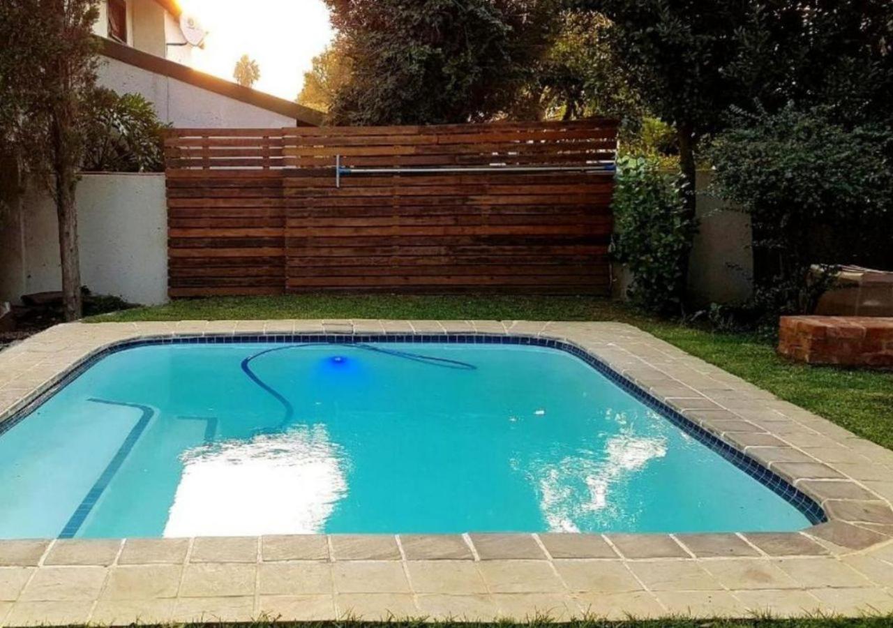 Cottage Guesthouse Pretoria-Noord Extérieur photo