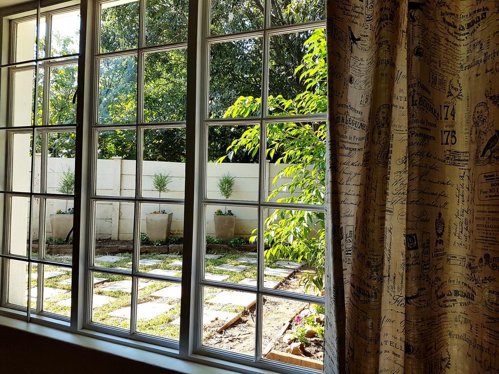 Cottage Guesthouse Pretoria-Noord Extérieur photo