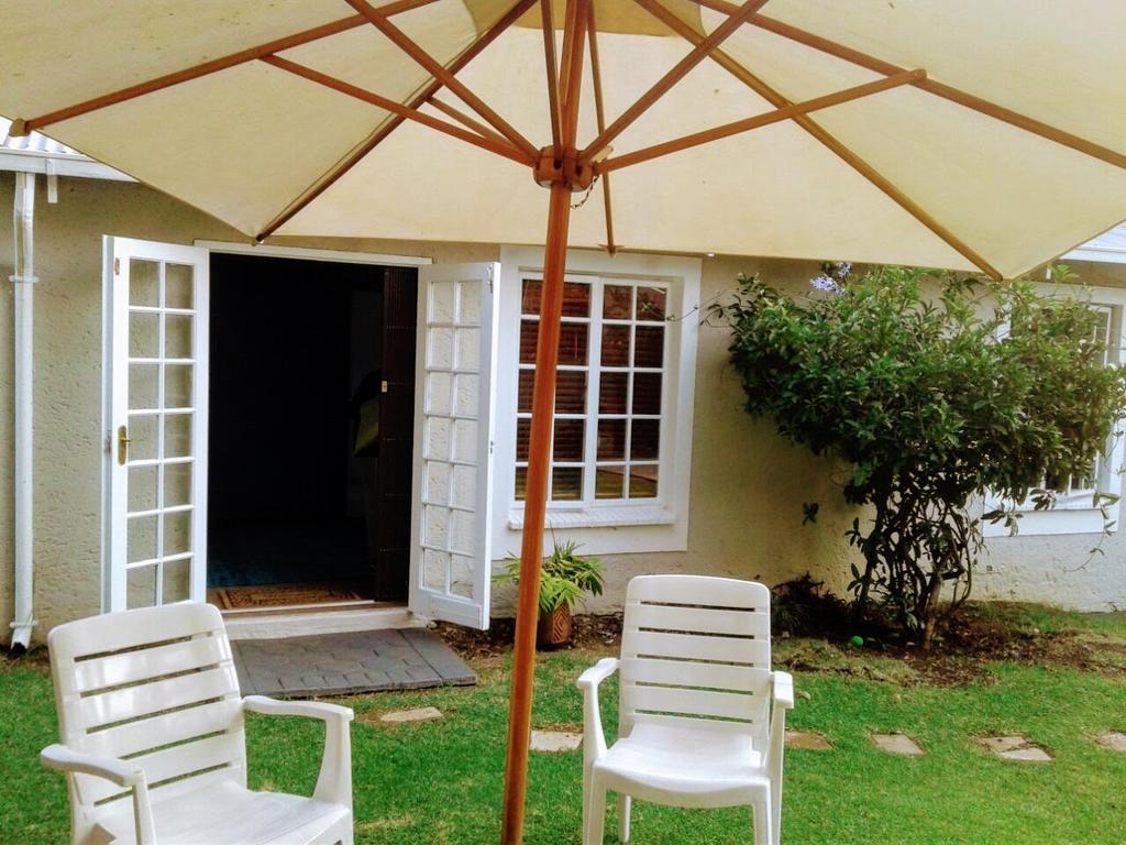 Cottage Guesthouse Pretoria-Noord Extérieur photo
